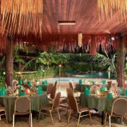 Restauracja Batang Ai Longhouse Resort managed by HILTON Fotos