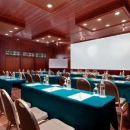 Sala konferencyjna Batang Ai Longhouse Resort managed by HILTON Fotos