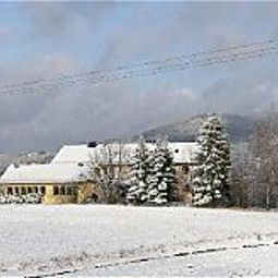 Außenansicht Landhaus Oberbrumberg Fotos
