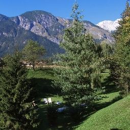 Garden Heiligkreuz Austria Classic Fotos