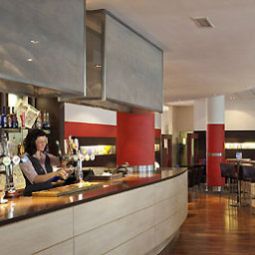 Bar Novotel London City South Fotos