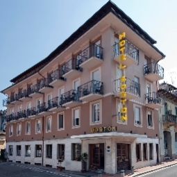 Vue extérieure Boston  Stresa Lago Maggiore Fotos