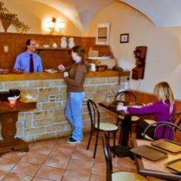 Salle du petit-déjeuner Ideal Fotos