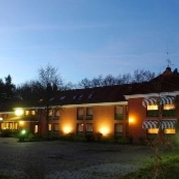 Außenansicht Waldkur Fotos
