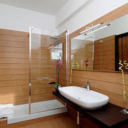 Badezimmer Euro House Suites Rome Airport Fotos