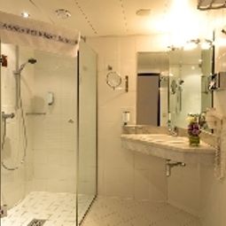 Badezimmer Vienna Sporthotel Fotos