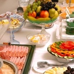 Buffet Adlon Fotos