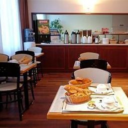 Buffet Le Chantry Citotel Fotos
