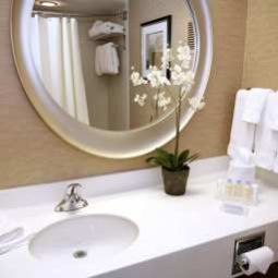 Pokój DoubleTree by Hilton Virginia Beach Fotos