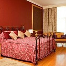 Pokój typu junior suite The Vale Resort Fotos
