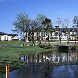 Widok zewnętrzny The Vale Resort Fotos