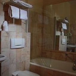 Bathroom Matignon Grand Place Fotos