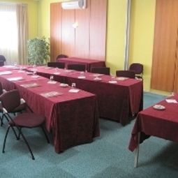 Salle de séminaires Au Relais Saint-Eloi INTER-HOTEL Fotos