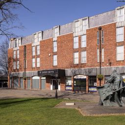 The St James Grimsby 