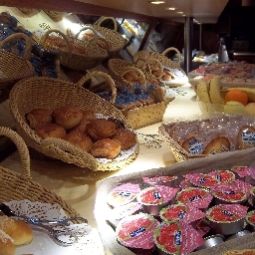 Buffet Kyriad Cannes La Bocca Mandelieu Fotos