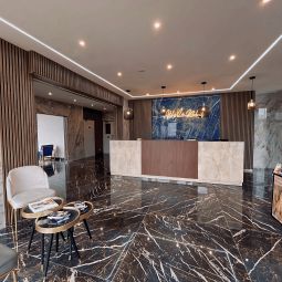 Hotelfotos Kyriad Pau Lons