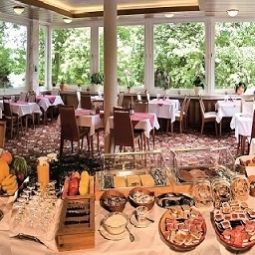 Буфет Waldhotel Bad Münstereifel Fotos