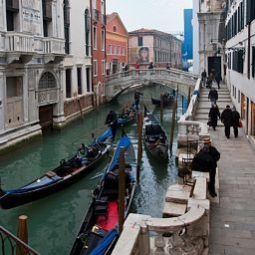 Фасад Al Ponte dei Sospiri All Junior Suites Fotos