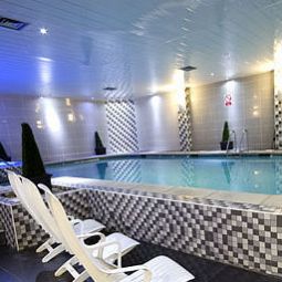 Piscina Best Western Oaks Hotel & Leisure Club Fotos