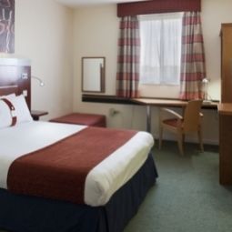 Habitación Holiday Inn Express BURTON UPON TRENT Fotos