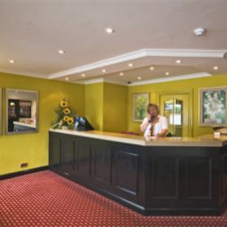 BEST WESTERN Heath Court Hotel Newmarket 