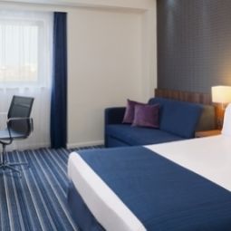 Pokój Holiday Inn Express BELFAST CITY - QUEEN'S QUARTER Fotos
