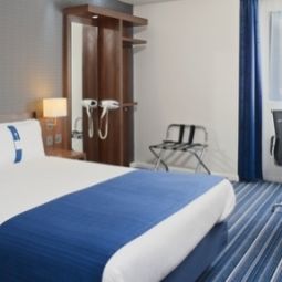 Pokój Holiday Inn Express BELFAST CITY - QUEEN'S QUARTER Fotos