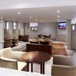 Бар Mercure Swindon South Marston Hotel and Spa Fotos