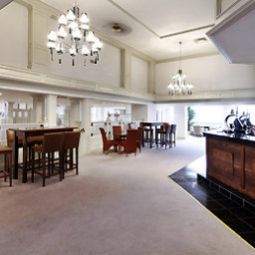 Бар Mercure Swindon South Marston Hotel and Spa Fotos