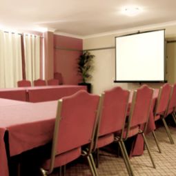 Sala congressi Holiday Inn Garden Court AYLESBURY Fotos