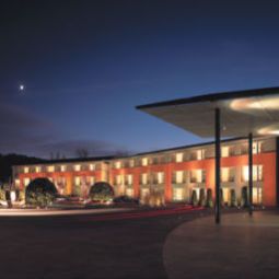 Vista esterna Crowne Plaza MARLOW Fotos