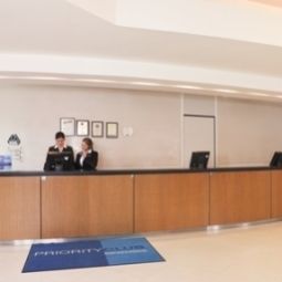 Hall Crowne Plaza MARLOW Fotos