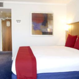 Camera Crowne Plaza MARLOW Fotos