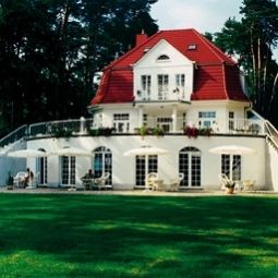 Villa Contessa First Class Hotel Bad Saarow 
