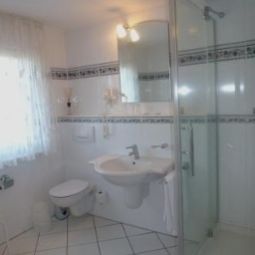 Salle de bains Laube Fotos