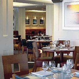 Restaurante Harbour Heights Hotel Fotos