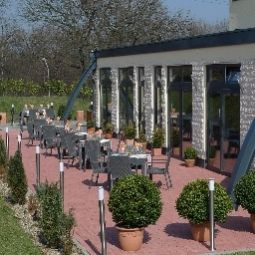 Терраса Mercure Hotel am Centro Oberhausen Fotos