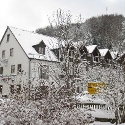 Außenansicht Forsthof Land-gut-Hotel Fotos