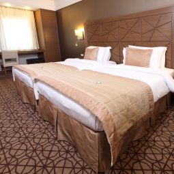  Ramada Istanbul Taksim Fotos