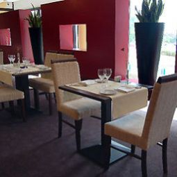Sala śniadaniowa w restauracji Novotel Katowice Centrum Fotos