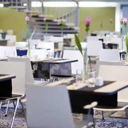 Breakfast room within restaurant Novotel Poznan Centrum Fotos