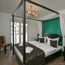 Aparthotel Bernstein Land-gut-Hotels Бюсум Schleswig-Holstein