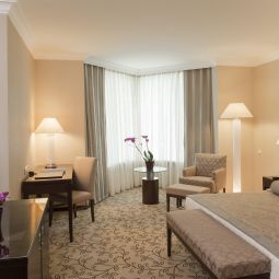 Бизнес-номер Ramada Kaya Plaza Fotos