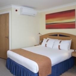 Camera JCT.16 Holiday Inn Express SWINDON - WEST M4 Fotos