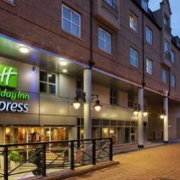 Außenansicht Holiday Inn Express LONDON - HAMMERSMITH Fotos