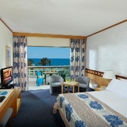  Constantinou Bros Athena Beach Hotel Fotos