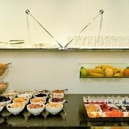 Buffet Josef Fotos