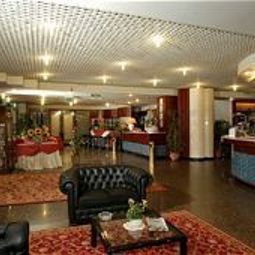 Hall TOP Hotel Park Bologna Fotos