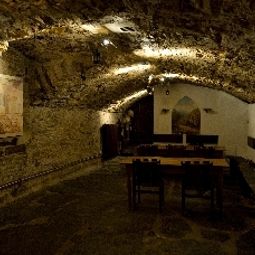 Banqueting hall Burg Adenbach Fotos