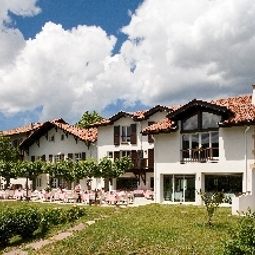 Vista exterior Les Jardins de Bakea Chateaux et Hotels Collection Fotos